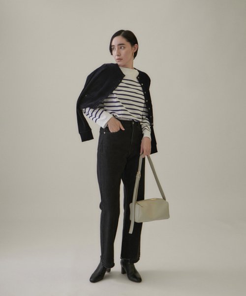 リブクルーネックショートカーディガン －CreamyCotton /クリーミーコットン－ Creamy Cottonのクルーネックカーディガン Cotton クリーミーコットン ■モデル身長 着用サイズ