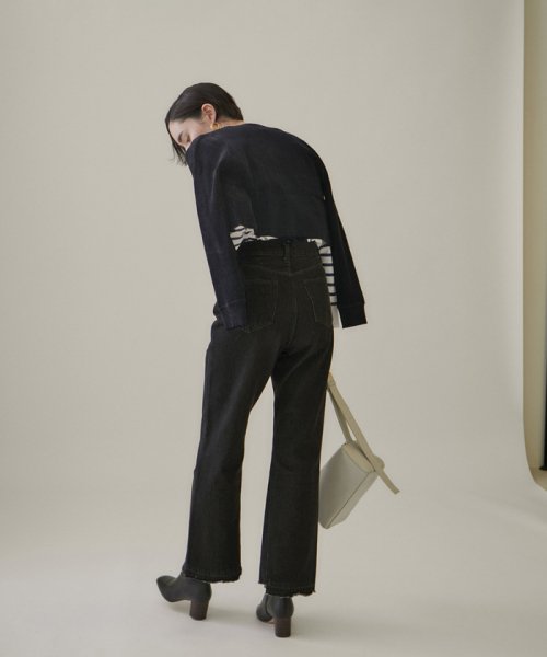 リブクルーネックショートカーディガン －CreamyCotton /クリーミーコットン－ Creamy Cottonのクルーネックカーディガン Cotton クリーミーコットン ■モデル身長 着用サイズ