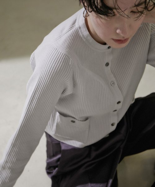 リブクルーネックショートカーディガン －CreamyCotton /クリーミーコットン－ Creamy Cottonのクルーネックカーディガン Cotton クリーミーコットン ■モデル身長 着用サイズ