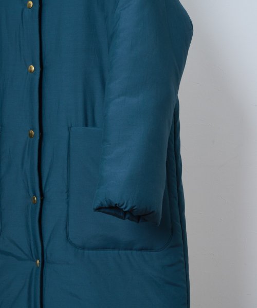 【Audrey and John Wad】コットンシルク厚中わたフーデッドコート 着用サイズ：M　着用カラー：オフホワイト