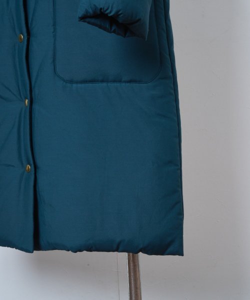 【Audrey and John Wad】コットンシルク厚中わたフーデッドコート 着用サイズ：M　着用カラー：オフホワイト