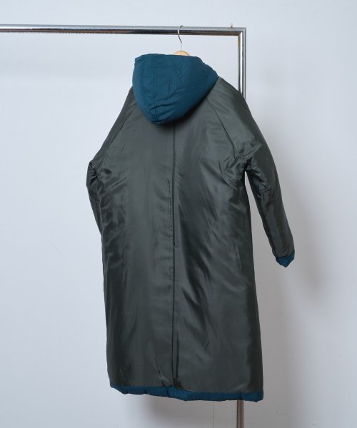 【Audrey and John Wad】コットンシルク厚中わたフーデッドコート 着用サイズ：M　着用カラー：オフホワイト