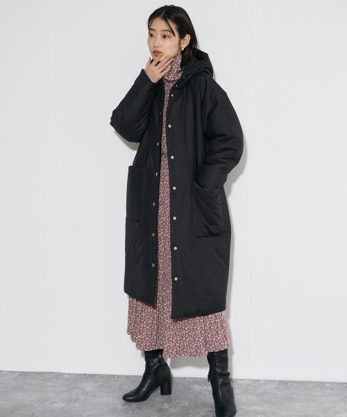 【Audrey and John Wad】コットンシルク厚中わたフーデッドコート 着用サイズ：M　着用カラー：オフホワイト