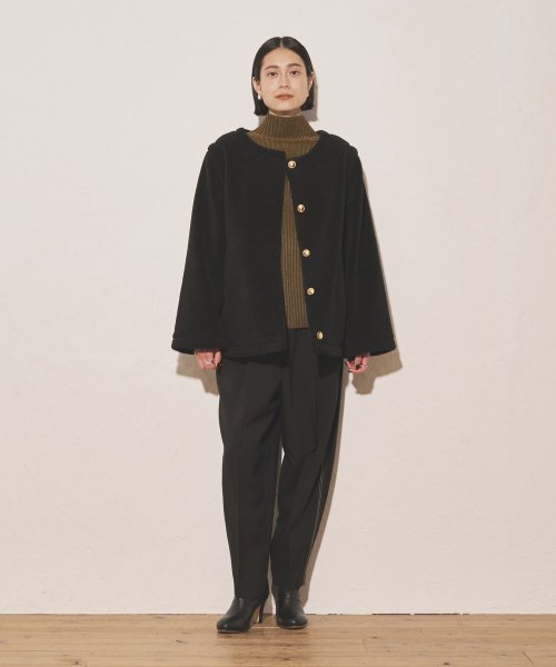 【Audrey and John Wad】2タックカーブパンツ H164 B79 W58 H82 5cm 着用サイズ：M　着用カラー：ブラック 着用サイズ：M　着用カラー：グレイッシュベージュ