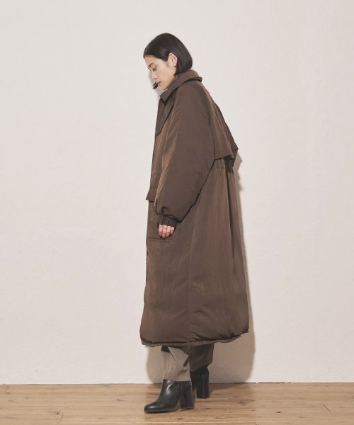 【Audrey and John Wad】2タックカーブパンツ H164 B79 W58 H82 5cm 着用サイズ：M　着用カラー：ブラック 着用サイズ：M　着用カラー：グレイッシュベージュ