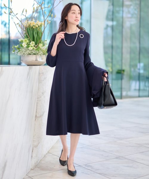 【セレモニー／セットアップ可能／洗える】TWC フィット＆フレアワンピース また TWC