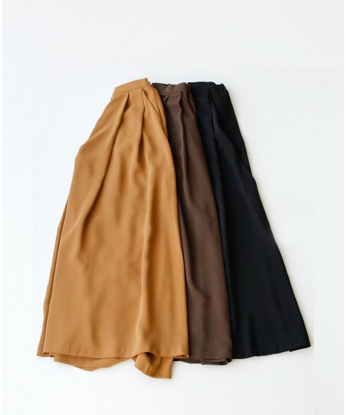 冬は異素材コーデに！たっぷりワイドドラマチックパンツ パンツ QG1227165357(9450円)