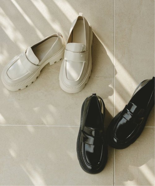 KARIN TAKUBO×LE TALONプラットフォームローファー TAKUBO×LE KARIN TALONプラットフォームローファー J1398444169(10725円)