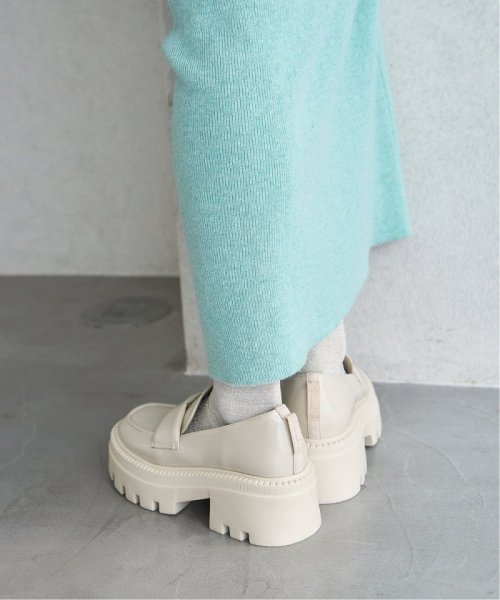 KARIN TAKUBO×LE TALONプラットフォームローファー TAKUBO×LE KARIN TALONプラットフォームローファー J1398444169(10725円)