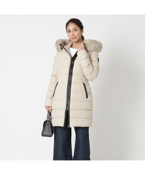 マッカージュ アウター ダウンジャケット コート カーラ シェイプライン ベージュ レディース MACKAGE CALLABX C0281 MACKAGE マッカージュ アウター ダウンジャケット コート カーラ シェイプライン ベージュ レディース CALLABX