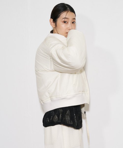 【Audrey and John Wad】コットンシルク厚中わたMA－1 H168 B78 W57