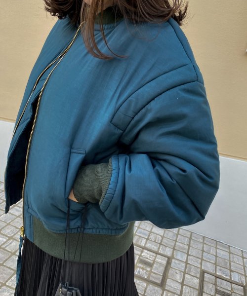 【Audrey and John Wad】コットンシルク厚中わたMA－1 H168 B78 W57