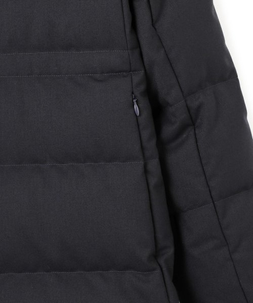 【滝沢眞規子さん着用】リュクス ダウンコート 