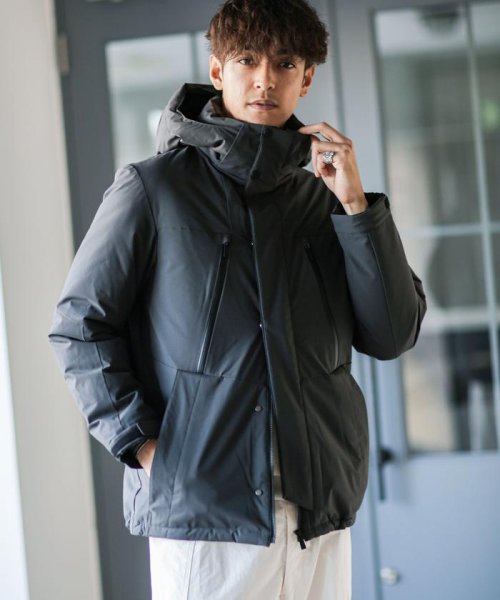 「西川ダウン(R)」フードデタッチャブルMATSUMIダウン 西川ダウン シリーズの定番モデル MATSUMI スタンドネックブルゾンとしてもお楽しみいただけるデザイン