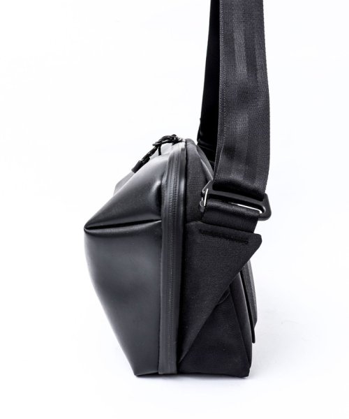 【beruf baggage/ベルーフ バゲッジ】別注URBAN EXPLORER 6.0 NLS beruf バゲッジ ポリ塩化ビニル