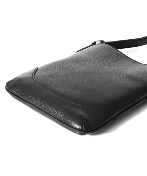 ペッレモルビダ メイデンボヤージュ ショルダーバッグ A5 縦型 本革 日本製 ブランド メンズ レディース PELLE MORBIDA PMO－MB073 Maiden ｜ショルダー PELLE MORBIDA Voyage