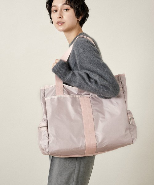 LeSportsac(LeSportsac)/URBAN TOTEシルバーピンクC/img06