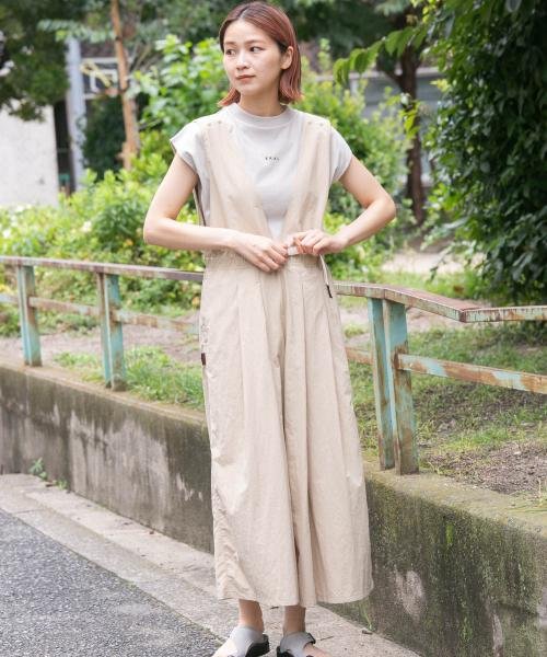 『別注』『撥水/2WAY仕様』GRAMICCI　アクティブナイロンサロペット パンツの2WAY仕様 165cm BEIGE