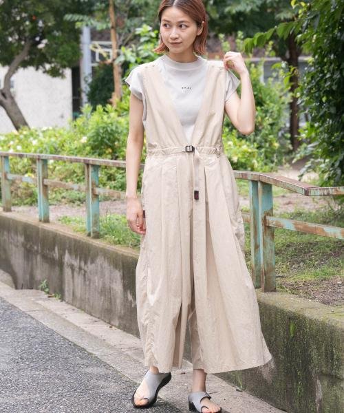 『別注』『撥水/2WAY仕様』GRAMICCI　アクティブナイロンサロペット パンツの2WAY仕様 165cm BEIGE