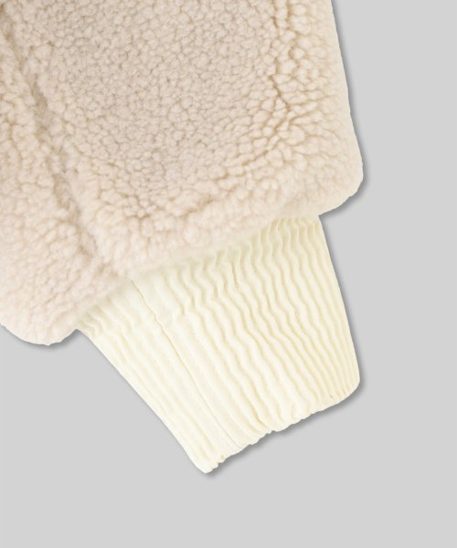 【Audrey and John Wad】ジップアップボアブルゾン H164 B79 W58 H82