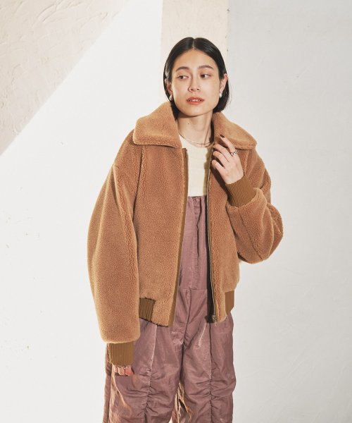 【Audrey and John Wad】ジップアップボアブルゾン H164 B79 W58 H82