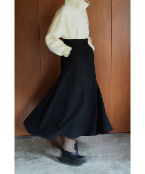 CLANE(クラネ)/WOOL VOLUME FLARE SKIRT/img04