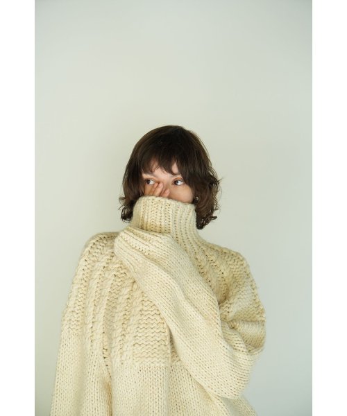 CLANE(クラネ)/CHUNKY CABLE HAND KNIT TOPS/img10
