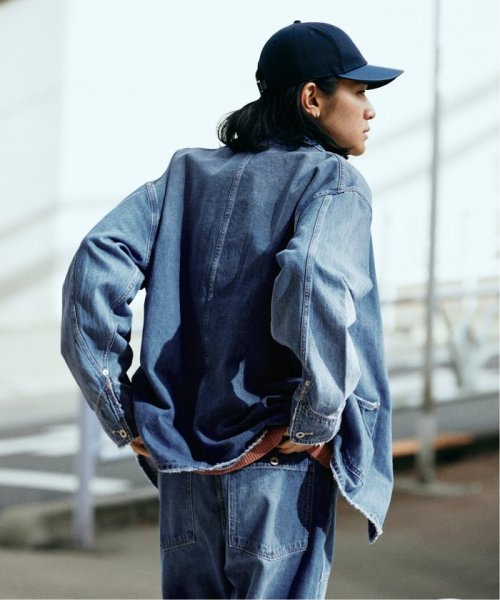 デニム カバーオール ブリーチ加工で雰囲気のある仕上がりとなっています 予めご了承ください