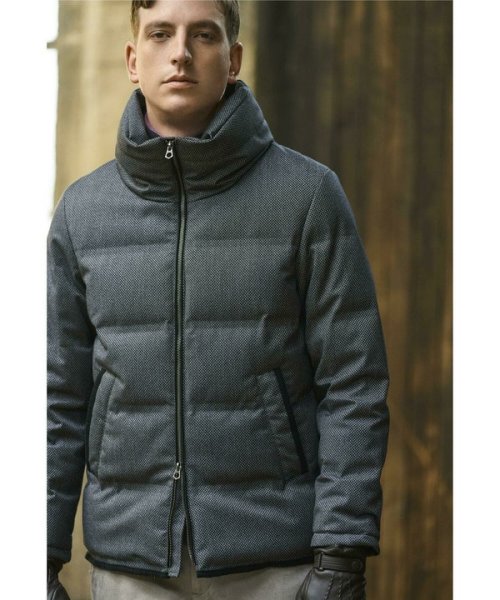 マイクロブロックチェックボリュームネックダウン 