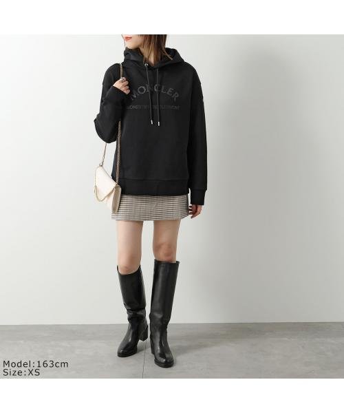 MONCLER パーカー FELPA CON CAPPUCCIO 8G000 55 899U5 MONCLER パーカー FELPA CON CAPPUCCIO 8G000