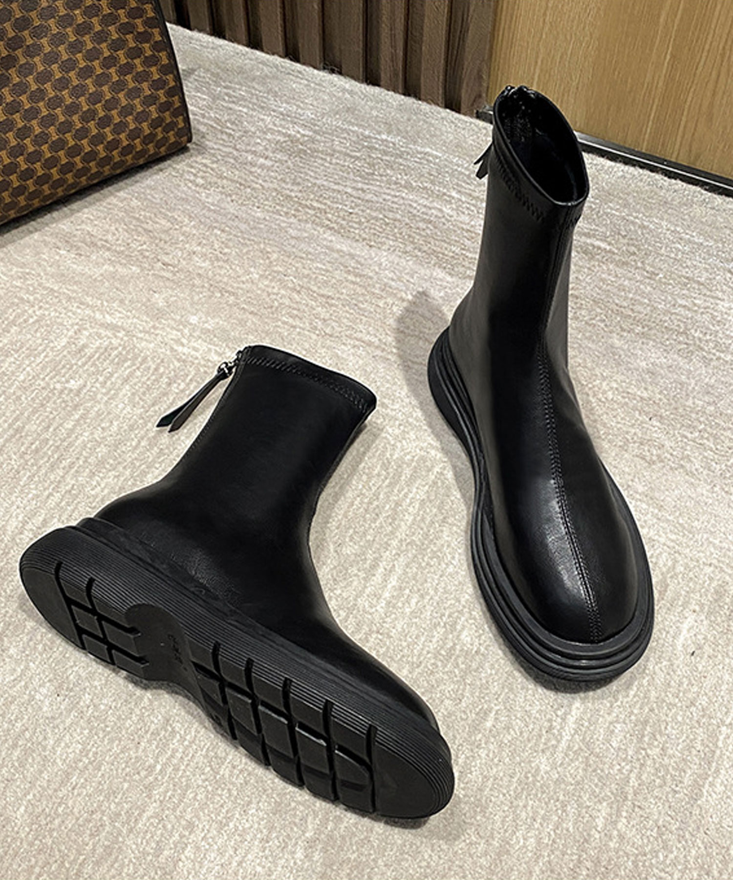 フェイクレザーショートブーツ レディース 10代 20代 30代 韓国ファッション 春 夏 秋 冬 カジュアル 可愛い 白 黒 シンプル シューズ 靴
