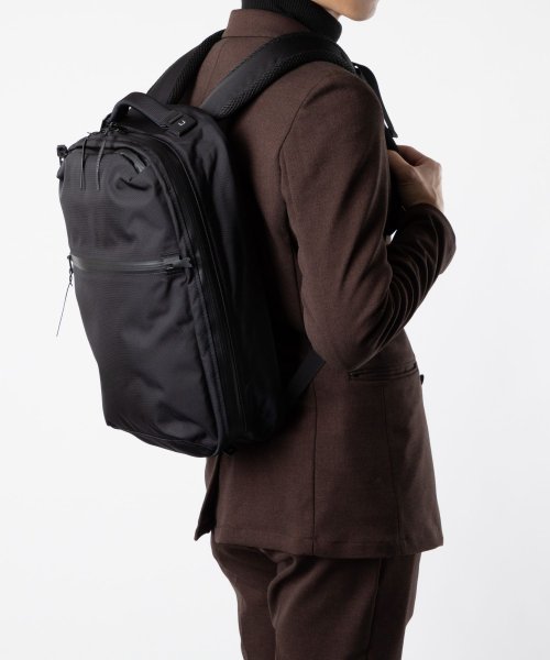 ブラックエンバー BLACK EMBER CITADEL 18 バックパック メンズ バッグ リュックサック Backpack 2way ブラック バッグ