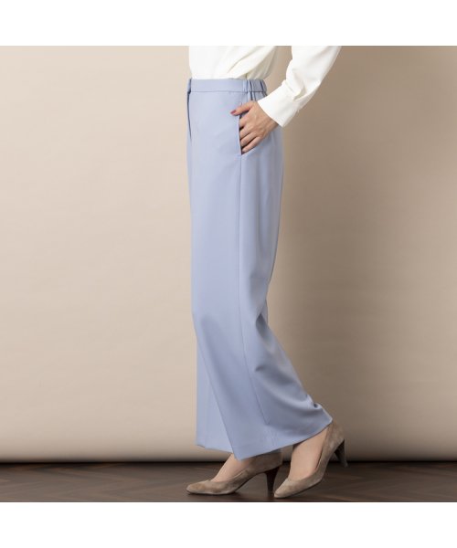 センタープレス・ワイドストレートパンツ 