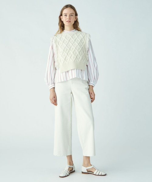 ピグメントドリルクロス ワイドフレアパンツ マリンパンツのディテールをベースにしたワイドフレアシルエット