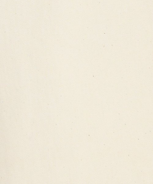 ピグメントドリルクロス ワイドフレアパンツ マリンパンツのディテールをベースにしたワイドフレアシルエット