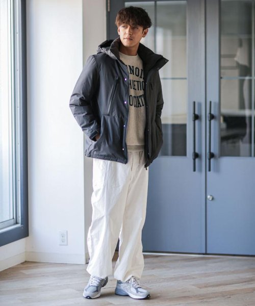 「西川ダウン(R)」フードデタッチャブルMATSUMIダウン 西川ダウン シリーズの定番モデル MATSUMI スタンドネックブルゾンとしてもお楽しみいただけるデザイン