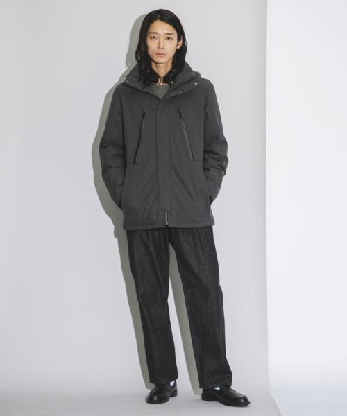 「西川ダウン(R)」フードデタッチャブルMATSUMIダウン 西川ダウン シリーズの定番モデル MATSUMI スタンドネックブルゾンとしてもお楽しみいただけるデザイン