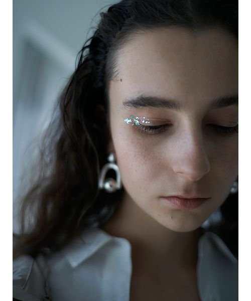 【emmi atelier】撥水中綿インナー付きブルゾン 商品説明■撥水加工■防風透け感:なし裏地：有り生地の厚さ:やや厚手ポケット：有り伸縮性:ほぼなし■Designマット感があり、軽くしなやかな風合い R2022888541(15444円)