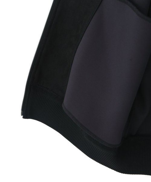 《直営店限定》EMBOSS ZIP PARKA EMBLEM / エンボス ジップパーカー エンブレム / AVIREX / アヴィレックス 直営店限定 EMBOSS EMBLEM ZIP PARKA エンボス ジップパーカー エンブレム AVIREX