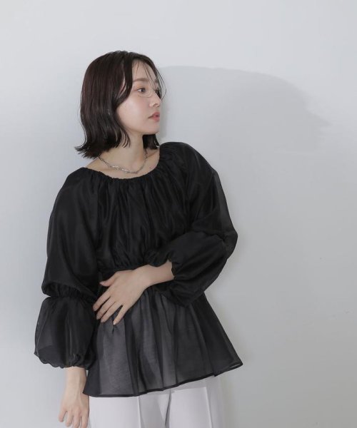 NATURAL BEAUTY BASIC(ナチュラルビューティーベーシック)/シアーギャザーペプラムブラウス　24SS/img09