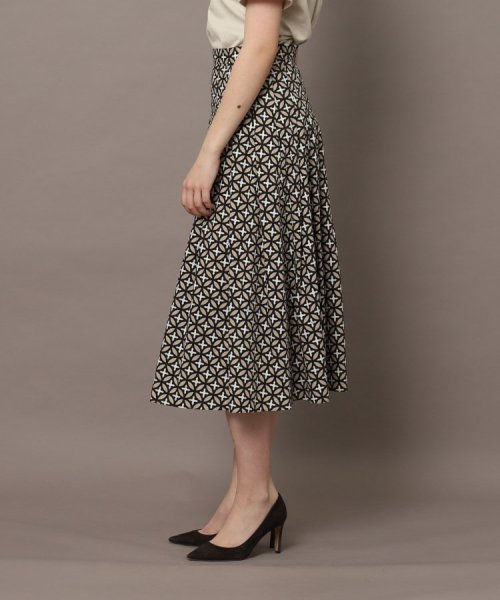 【洗える】オーバーラップサークルプリントスカート 