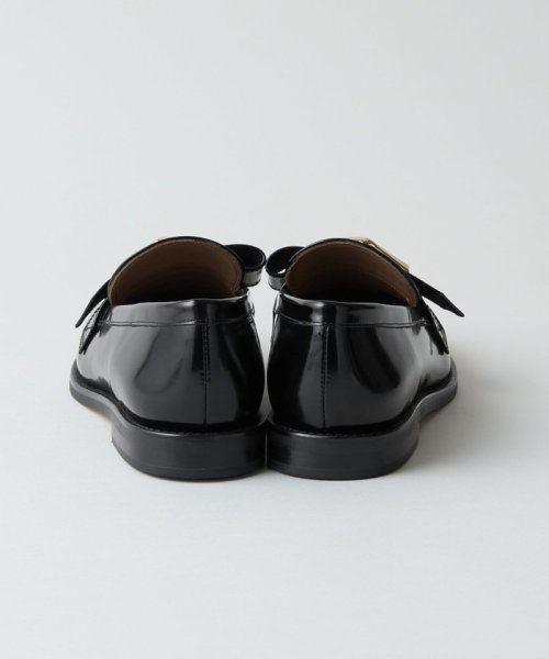 アシンメトリーバックル フラット20↑ あらかじめご了承ください