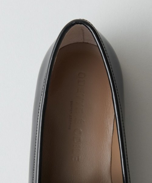 アシンメトリーバックル フラット20↑ あらかじめご了承ください