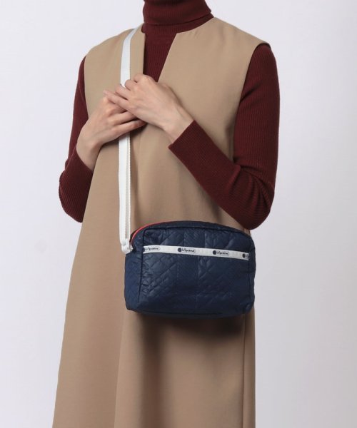 DANIELLA CROSSBODYセーターキルティングネイビー 人気・おすすめ｜使いやすい・旅行におすすめ 品質保証 全国発送 日本国内発送・最短翌日お届け