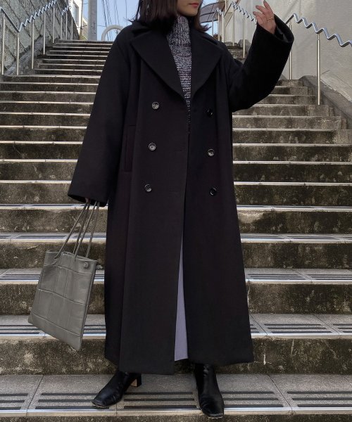 【Audrey and John Wad】ビッグカラーロングチェスターコート 着用サイズ：M　着用カラー：ブラック