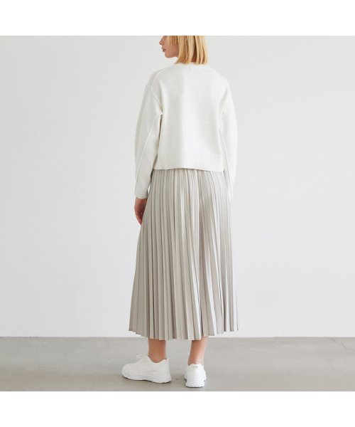 カシミアブレンドショート丈ニット  YW1545790093(11880円)