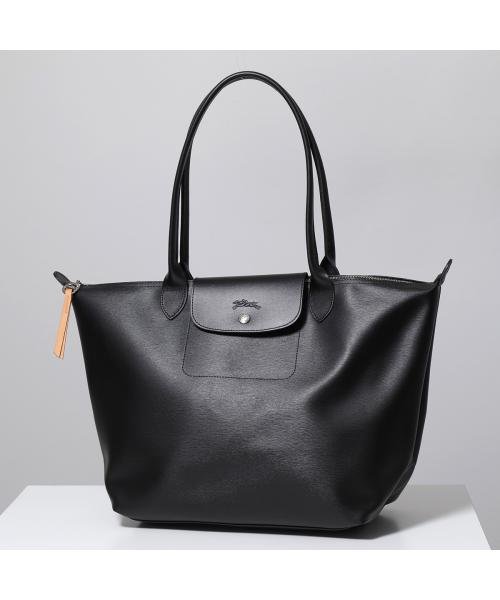 Longchamp トートバッグ LE PLIAGE CITY 1899 HYQ 商品説明・コーティングキャンバス×レザー素材のトートバッグ　・スナップ式レザーフラップ　・ファスナー開閉　・内側ワンフロアのメインコパートメントにオープンポケット×1　・A4サイ U2023477861(15420円)