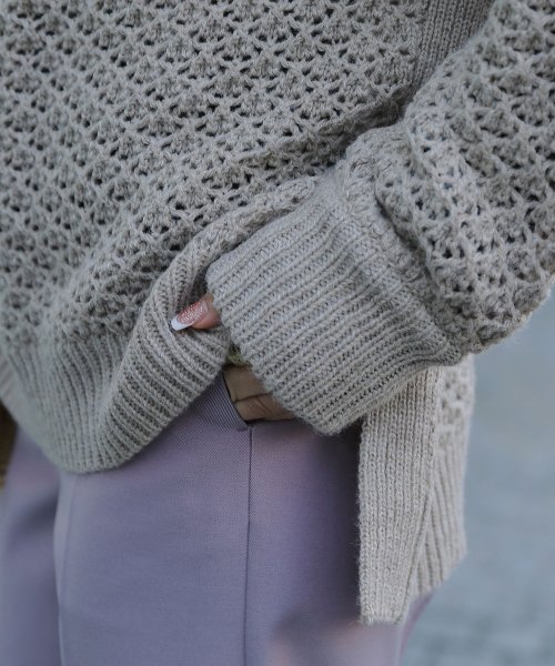 【Audrey and John Wad】レース柄透かし編みニットプルオーバー 