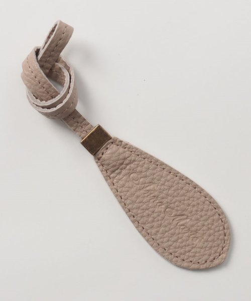 レザーショルダーバッグ 