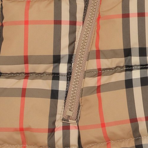 バーバリー ベビー服 パファースーツ オールインワン ベージュ ベビー BURBERRY 8072928 A7028 BURBERRY バーバリー ベビー服 パファースーツ オールインワン ベージュ ベビー